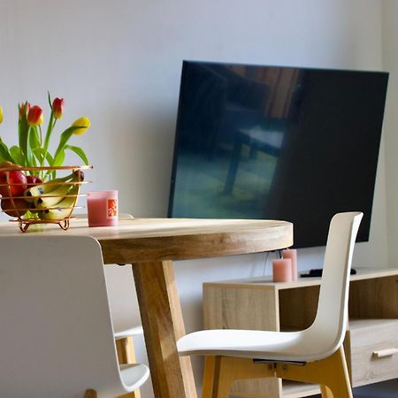 Inburen Buren  Exteriér fotografie